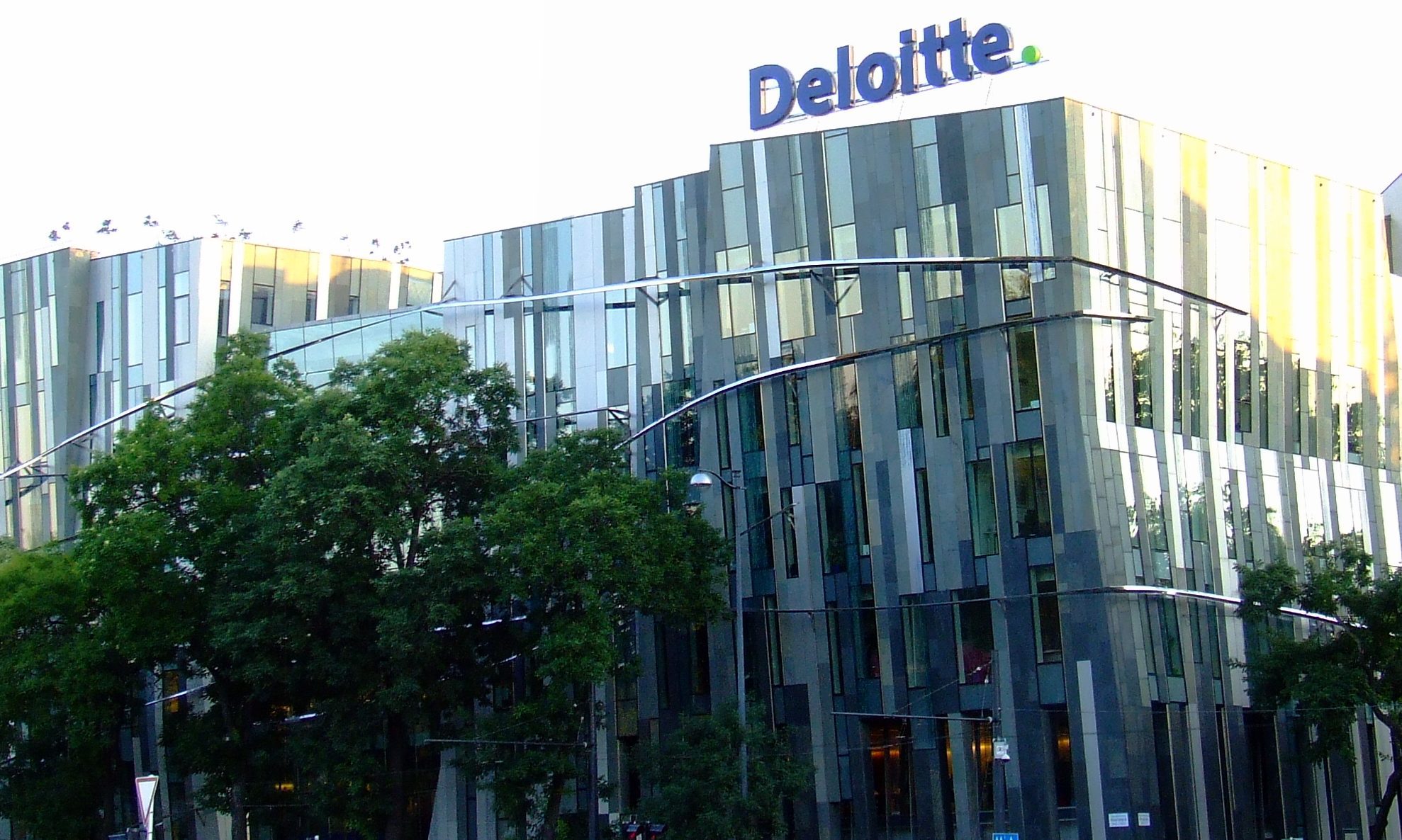 Deloitte creates 350 jobs at Reading Tech Foundry Accountancy Today