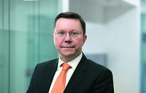 Smith+Nephew announces departure of CFO
