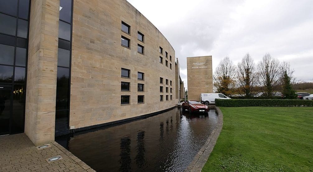 Aston Martin appoints interim CFO