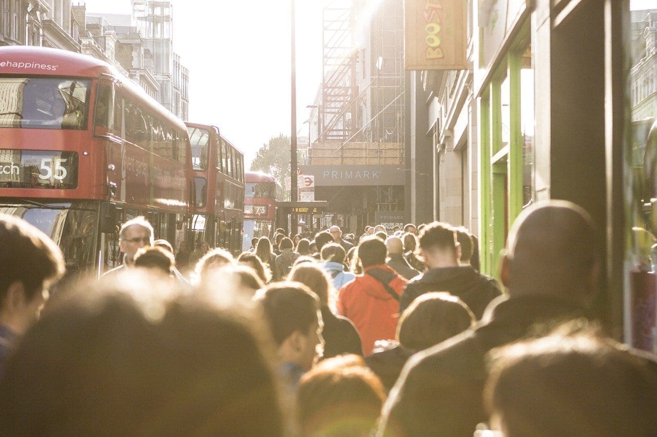 UK GDP unexpectedly falls 0.1% in Jan
