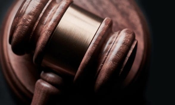 Manchester accountant jailed for £1.4m fraud