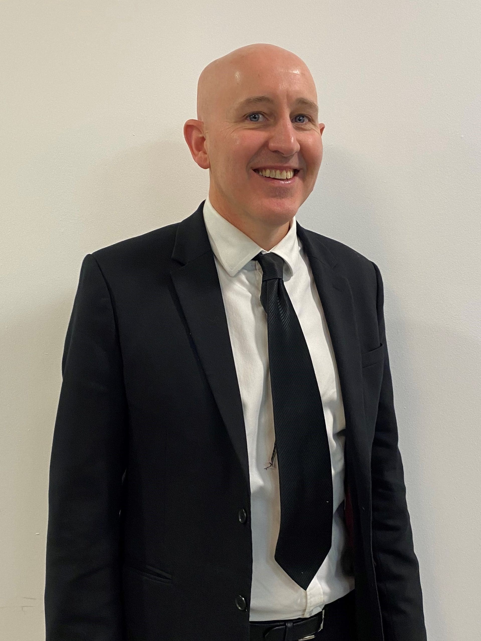 Experienced audit manager joins Hentons