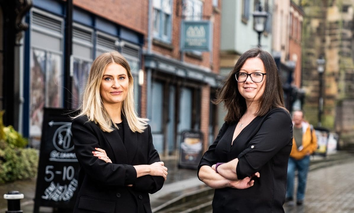Hurst expands tax team