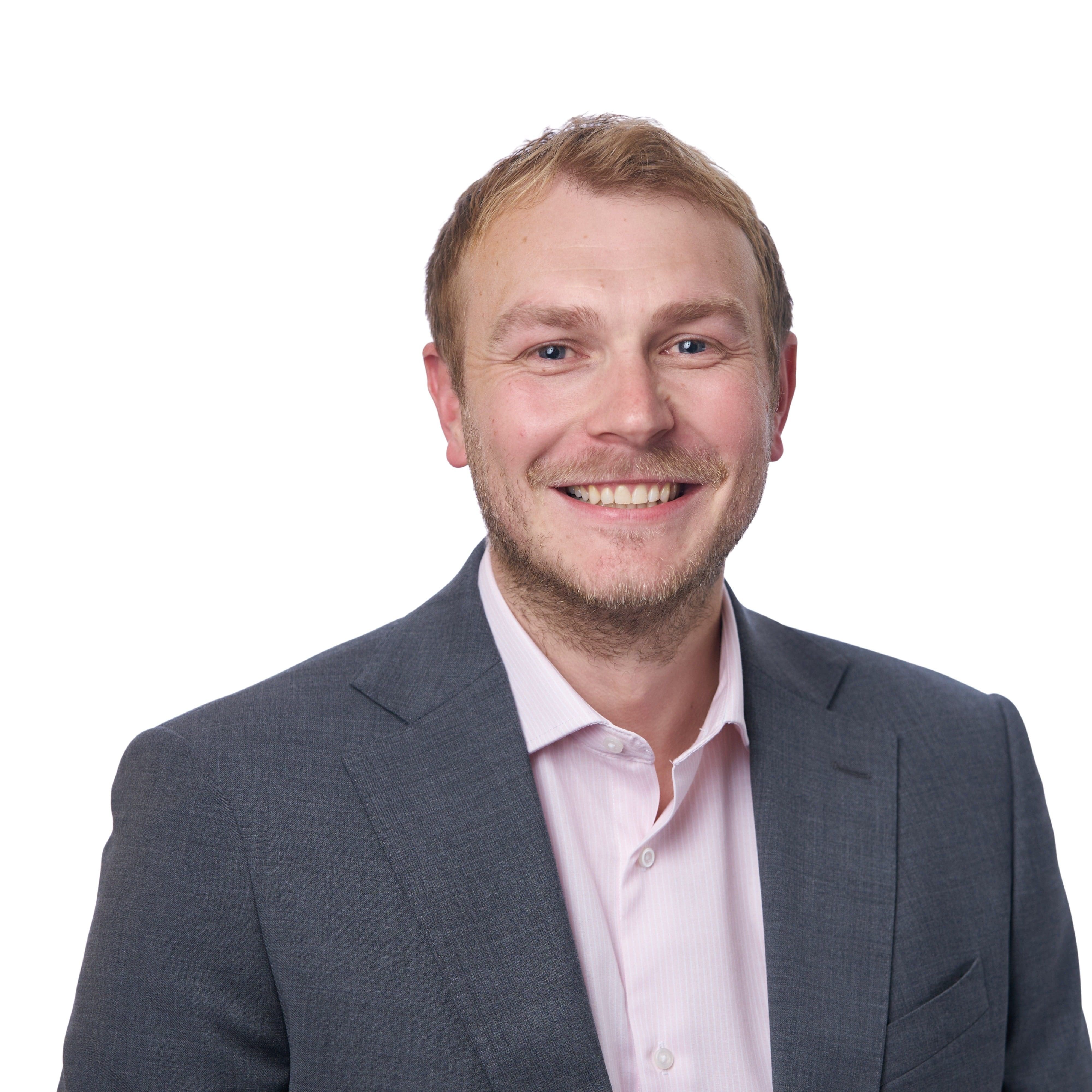 Grant Thornton appoints associate director