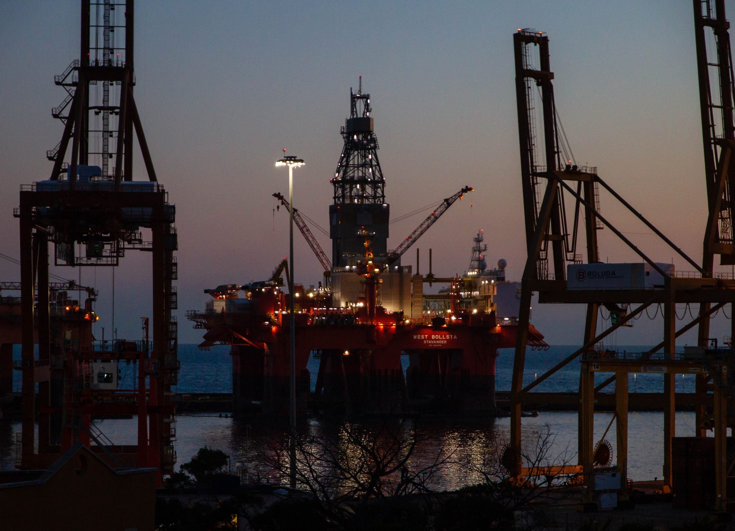 Expanding windfall tax may threaten investment, OEUK warns