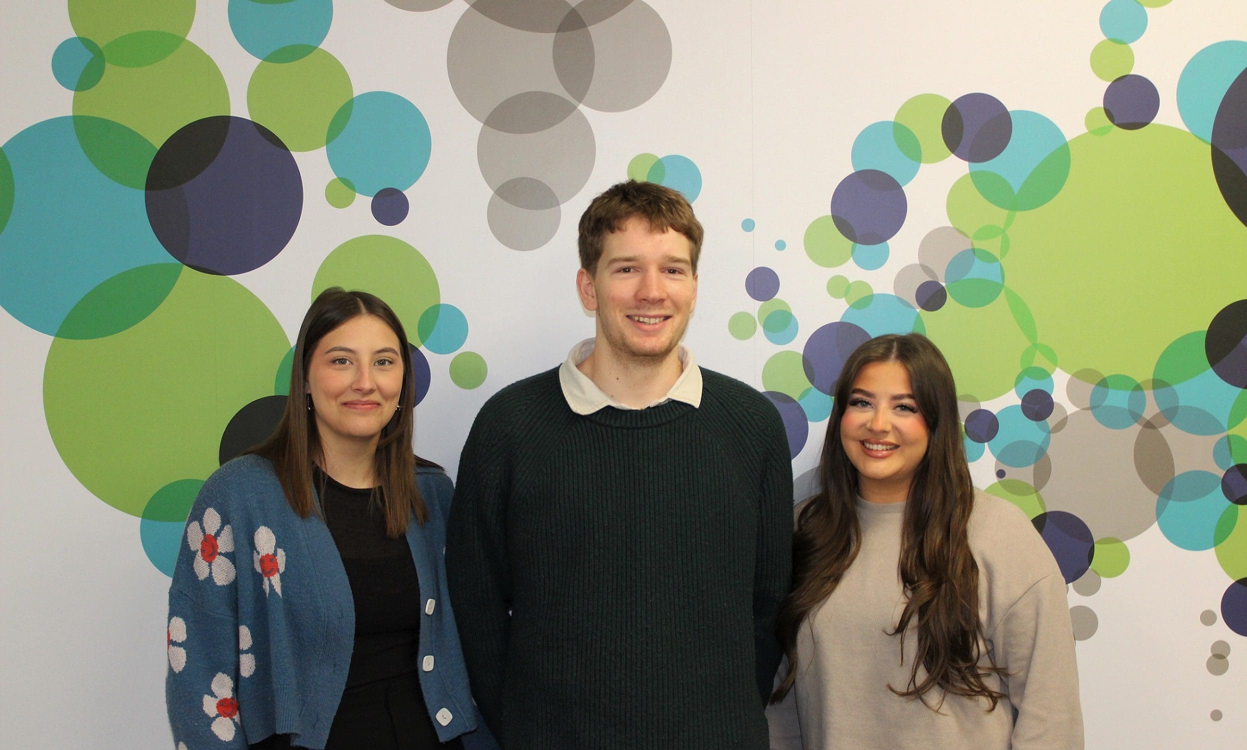 UHY Hacker Young adds three graduates to Nottingham office