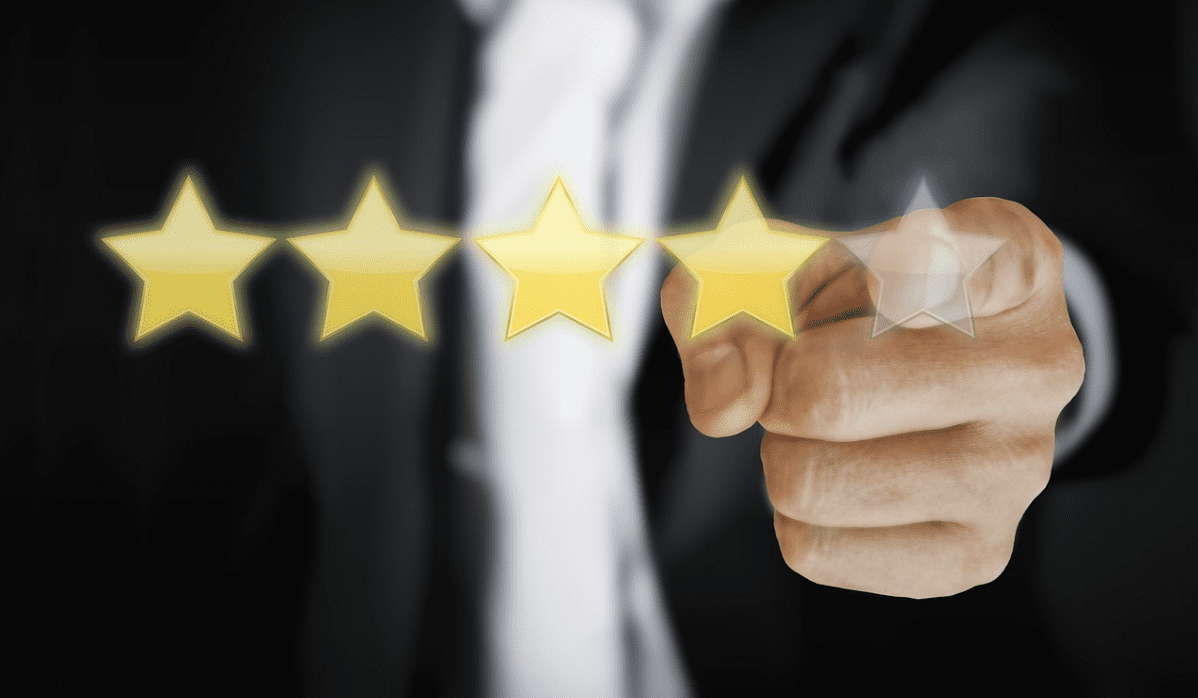 Why employers should care about their employees’ online reviews