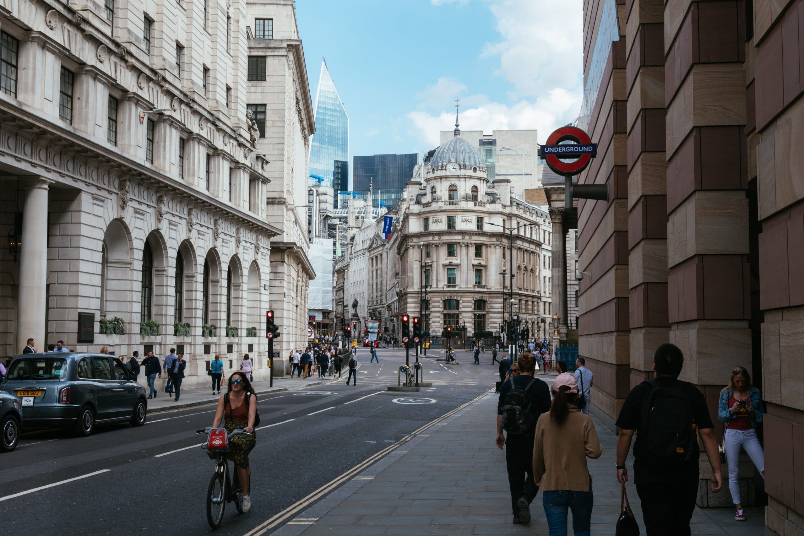 Less than 1 in 5 accountants positive about UK economy