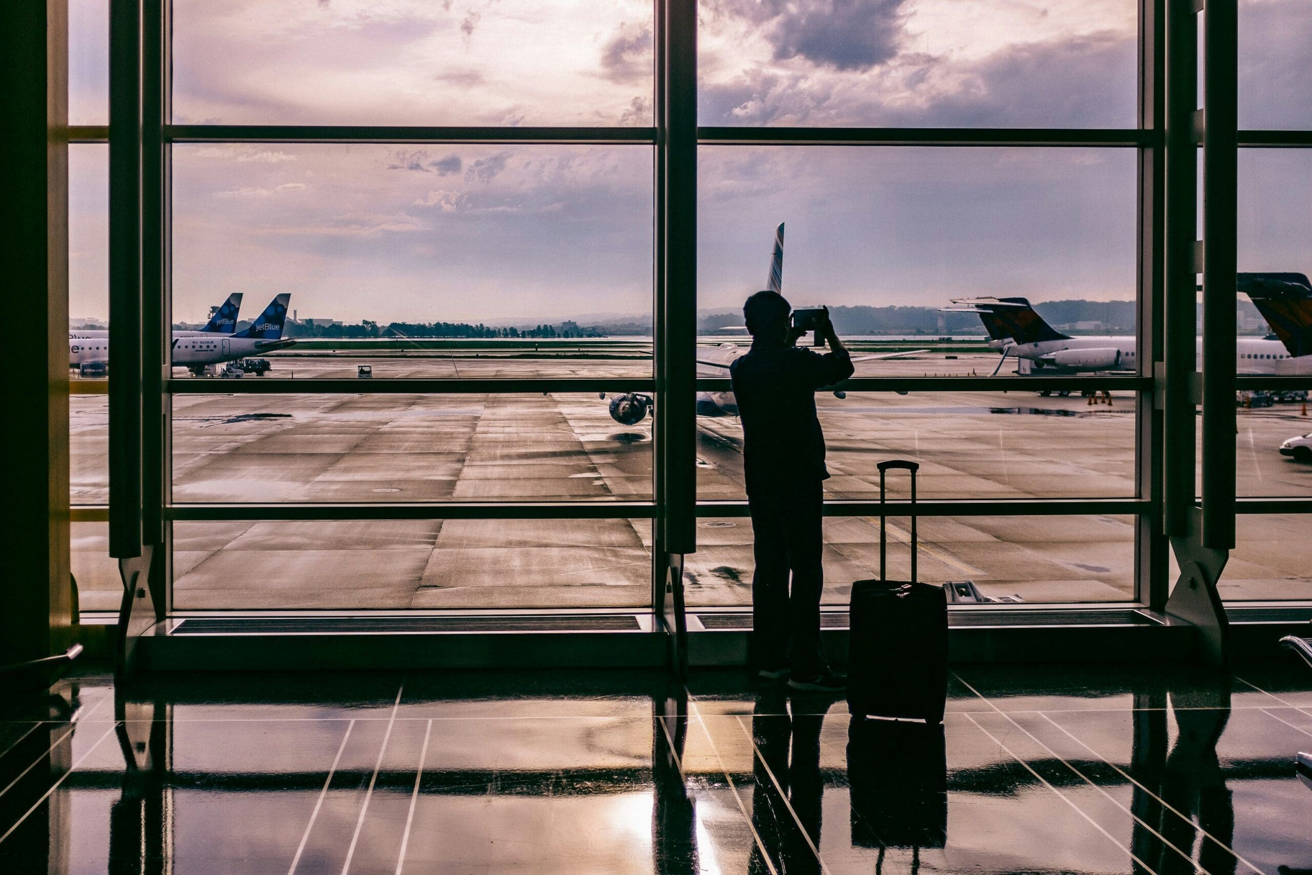 Travel sector M&A deals rise 10% in Q3, Grant Thornton finds