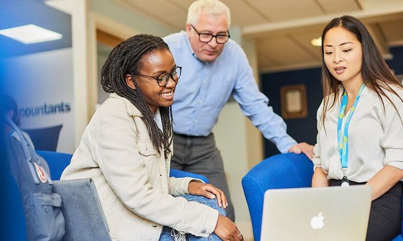Nearly half of SMBs turn to accountants to help navigate cost-of-living crisis