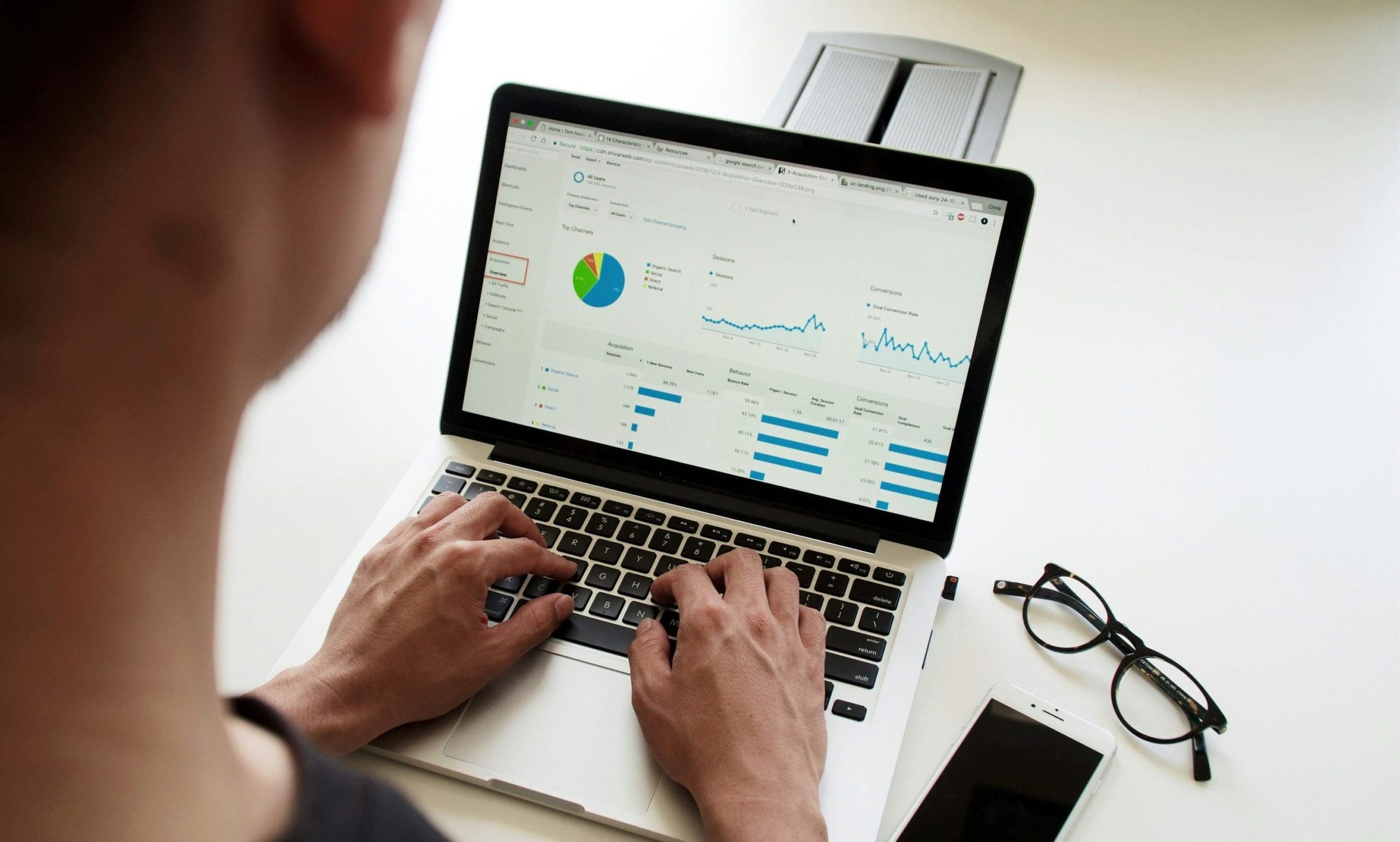 ACCA and CISI join forces to enhance accountants’ ethical AI skills