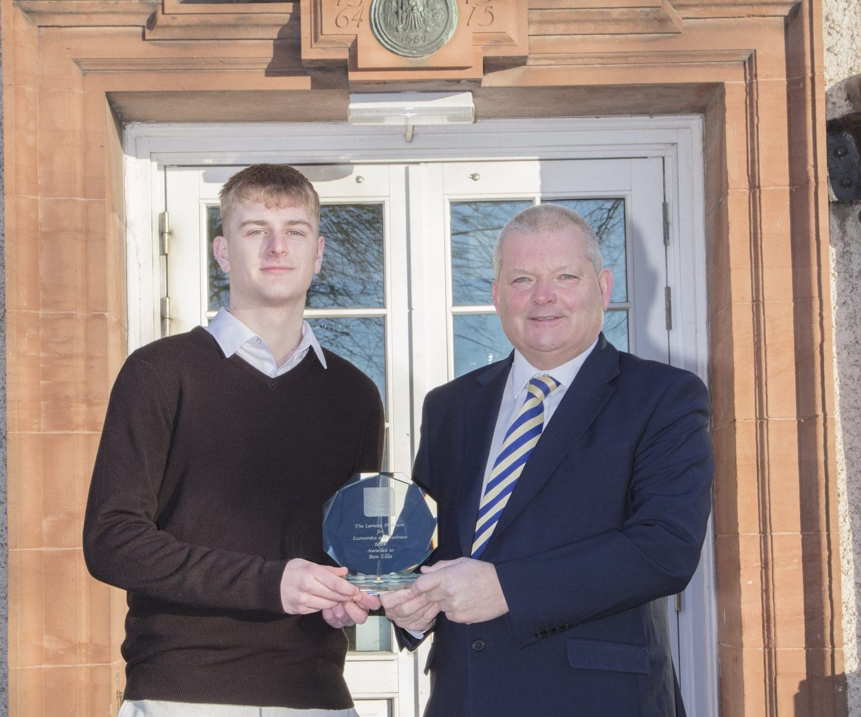 Lamont Pridmore announces Economics and Business Prize sponsorship