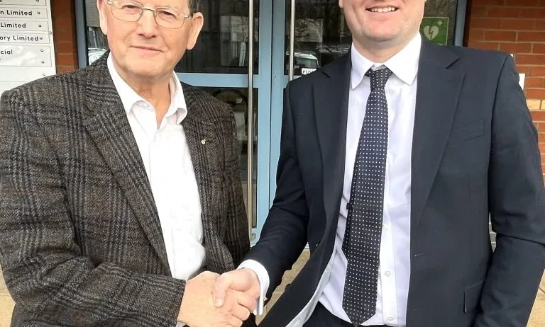 Smailes Goldie names new partner