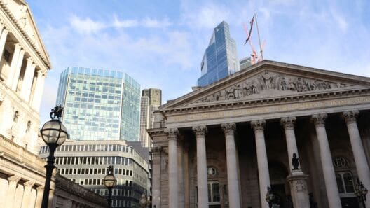 BoE continues to hold interest rates at 3.75% 